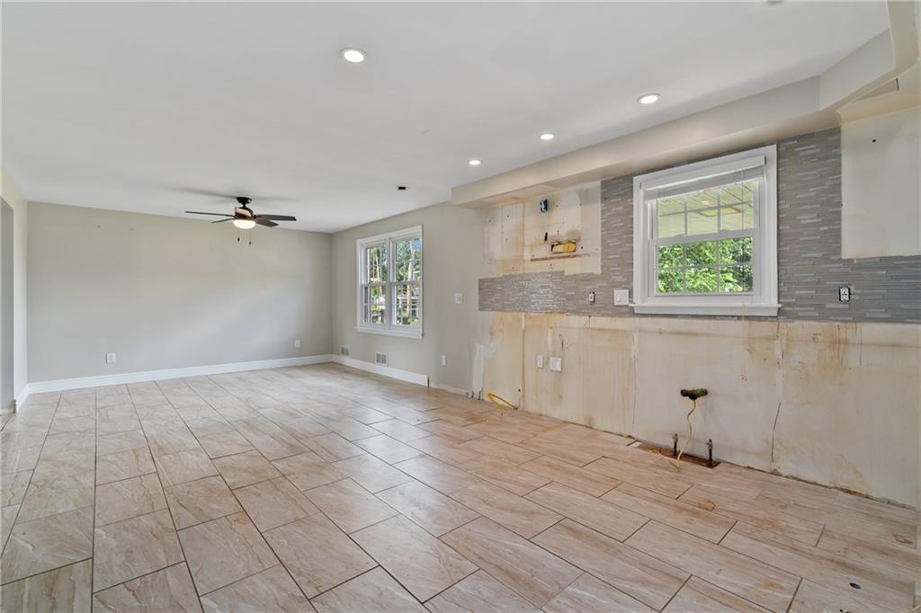 2328 Haymaker Road Monroeville, PA 15146 - Photo 9 of 37 Gallery Image 9