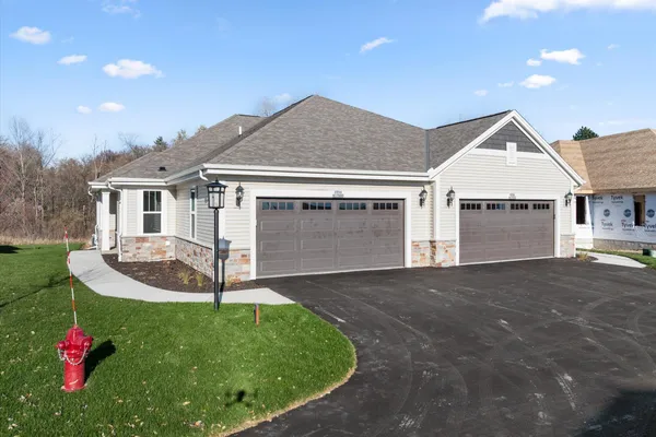 $459,900 | W204-n17685 Laurel Place, Unit 801, Jackson, WI 53037