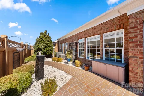 $665,000 | 15211 Arleta Circle, Charlotte, NC 28277