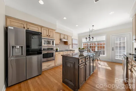 $665,000 | 15211 Arleta Circle, Charlotte, NC 28277