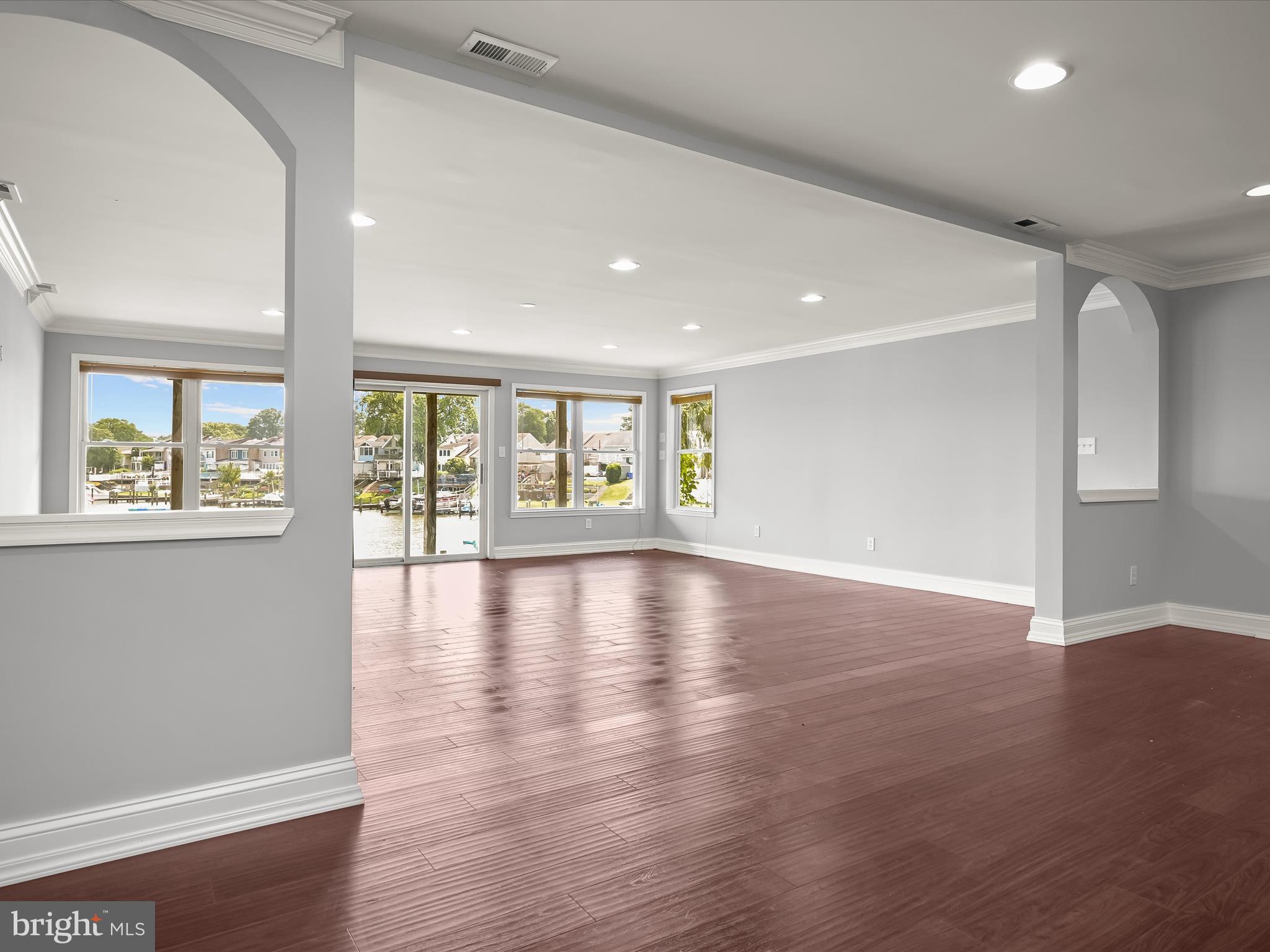 558 Anchor Drive Joppa, MD 21085 - Photo 8 of 63 Living Room