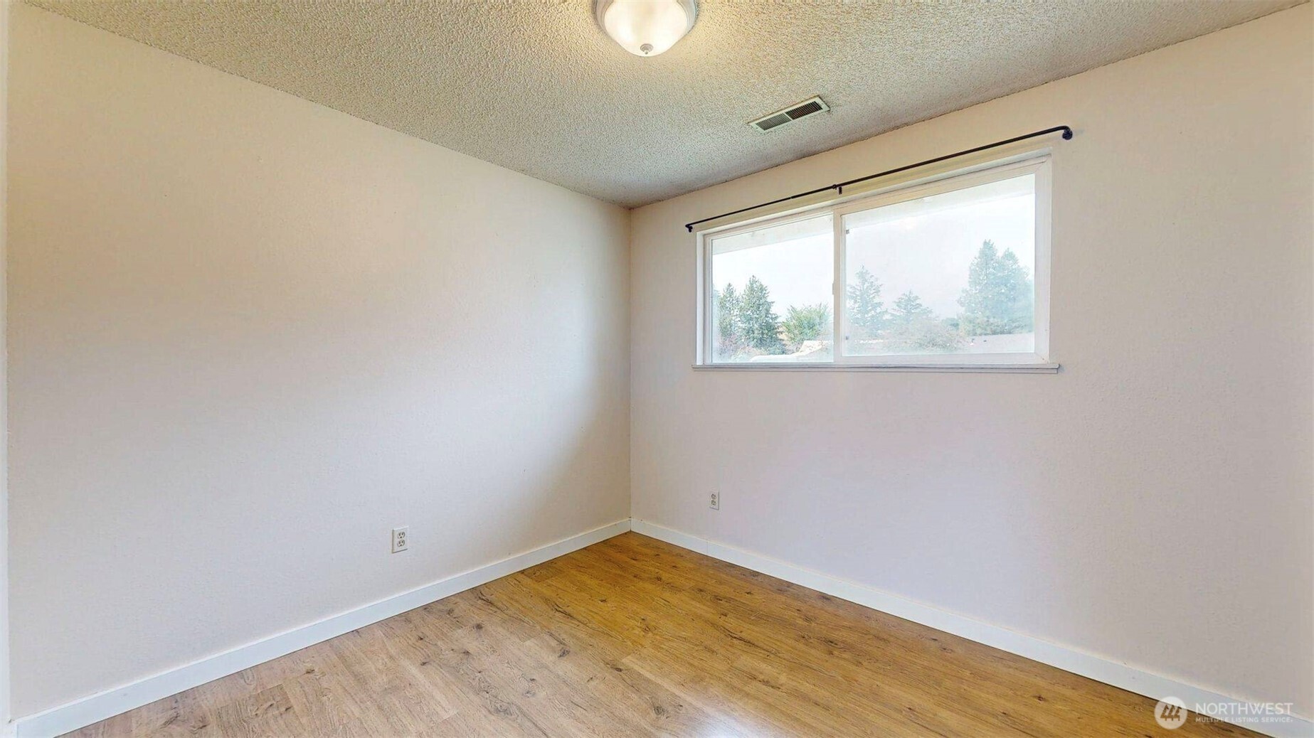 733 Ridge Place Omak, WA 98841 - Photo 19 of 32