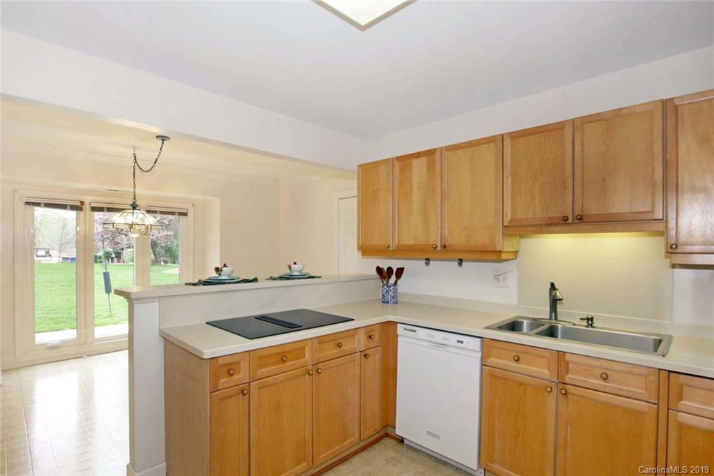 156 Ridgetop Road Mooresville, NC 28117 - Photo 14 of 31 Gallery Image 14