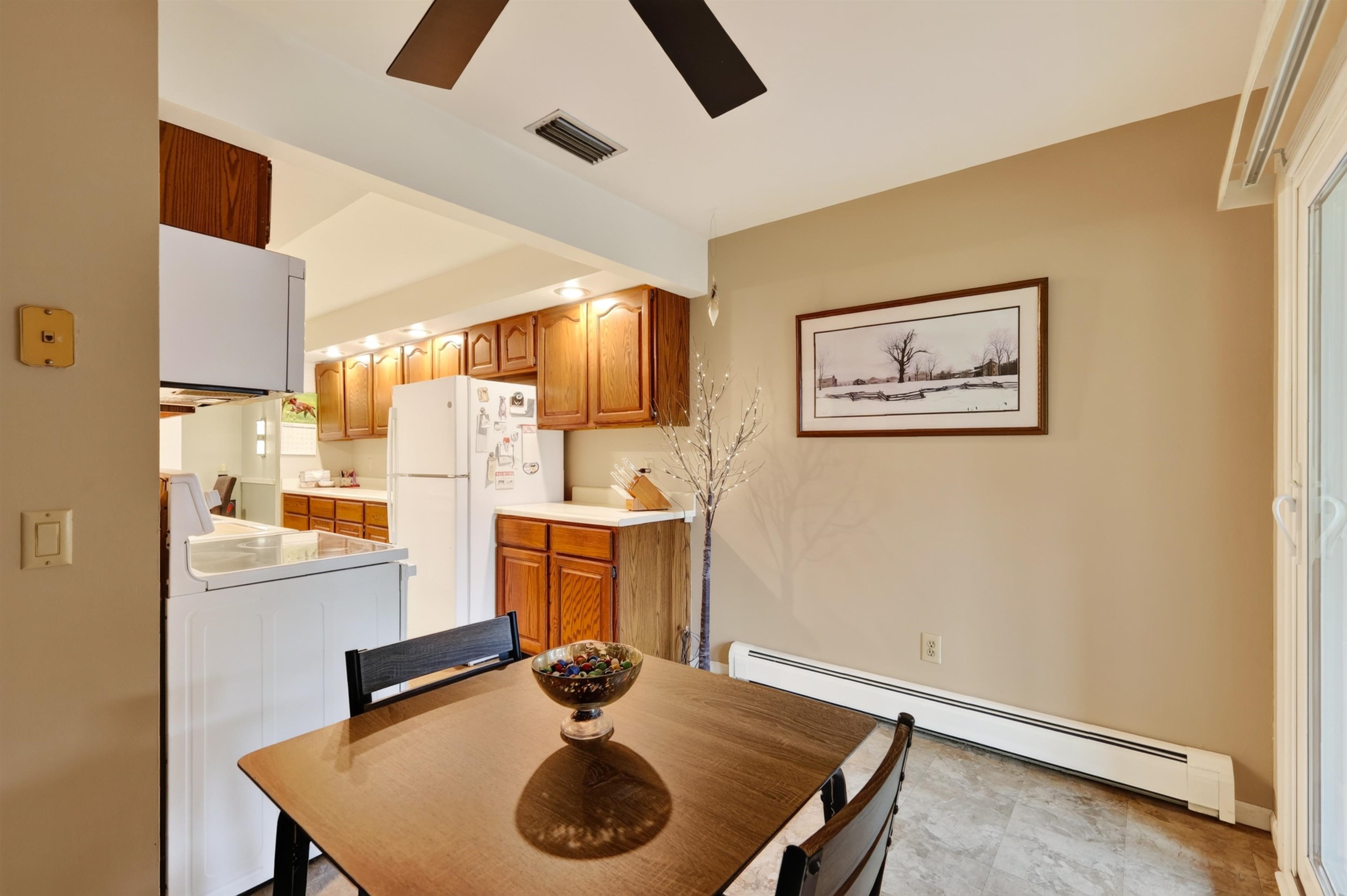 1522 Golf View Road, Unit D Madison, WI 53704 - Photo 13 of 39 Gallery Image 13