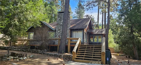 $2,800 | 54095 South Circle Drive, Idyllwild, CA 92549
