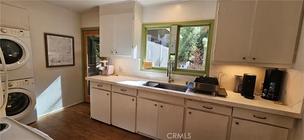 $2,800 | 54095 South Circle Drive, Idyllwild, CA 92549