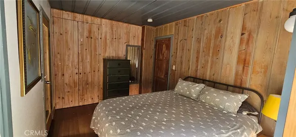 $2,800 | 54095 South Circle Drive, Idyllwild, CA 92549