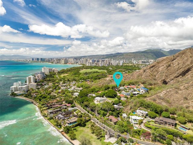 $5,295,000 | 2984 Makalei Place, Honolulu, HI 96815