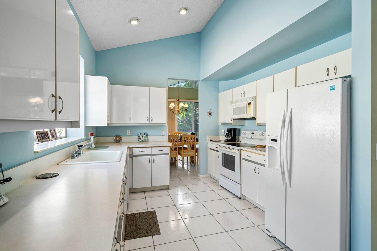 2087 Northwest 56th Street Boca Raton, FL 33496 - Photo 10 of 64 011-2087Northwest56thStreet-BocaRaton-FL