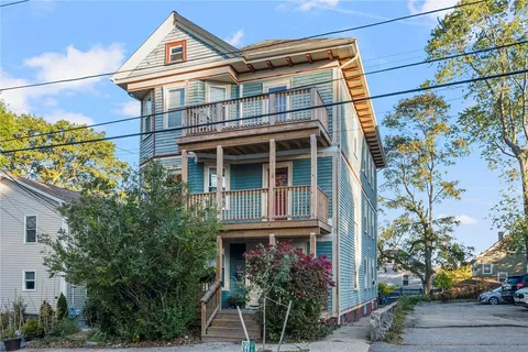 $299,000 | 98 Evergreen Street, Unit 2, Providence, RI 02906