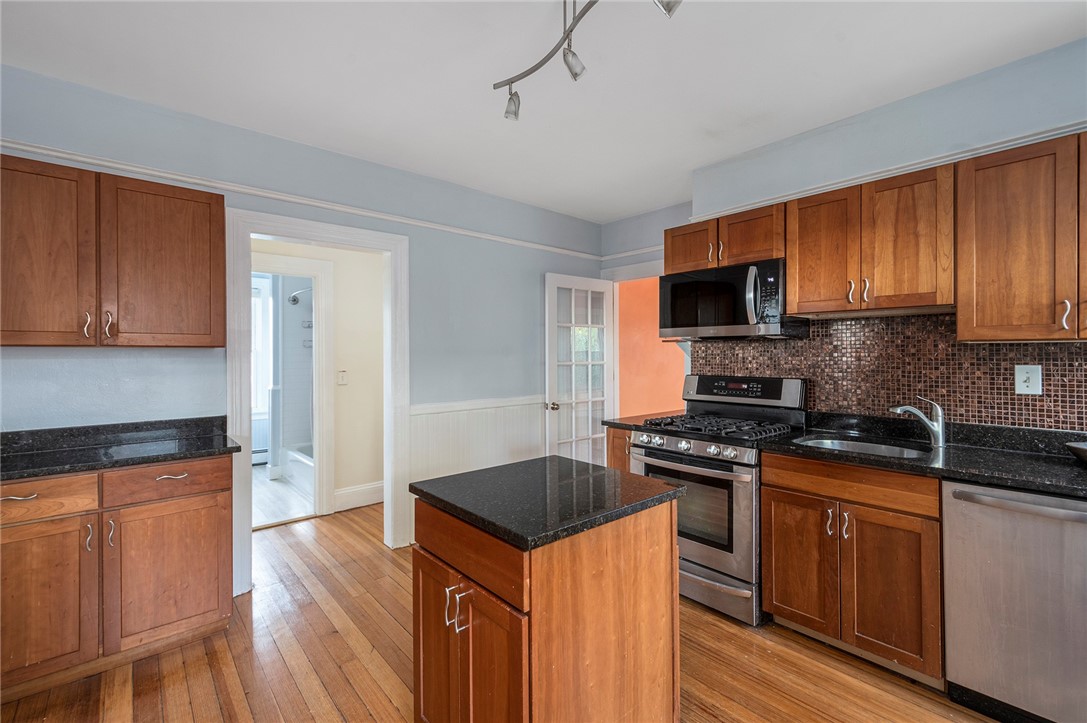 98 Evergreen Street, Unit 2 Providence, RI 02906 - Photo 13 of 25