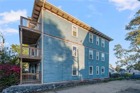 $299,000 | 98 Evergreen Street, Unit 2, Providence, RI 02906