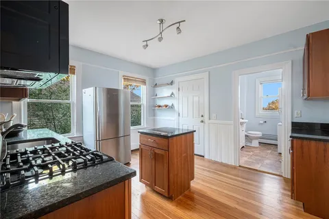 $299,000 | 98 Evergreen Street, Unit 2, Providence, RI 02906