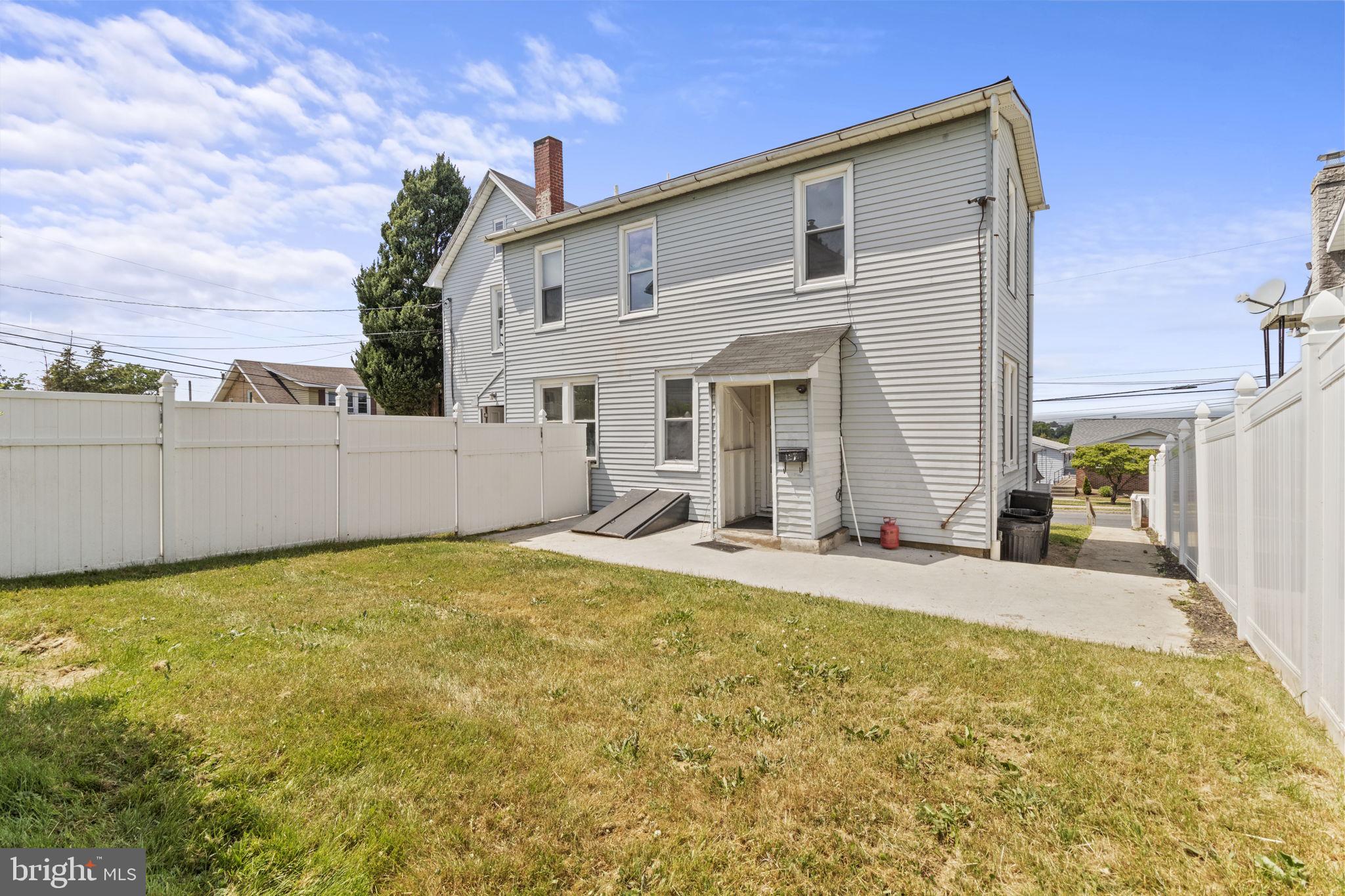 129 North Jasper Street Allentown, PA 18109 - Photo 2 of 39