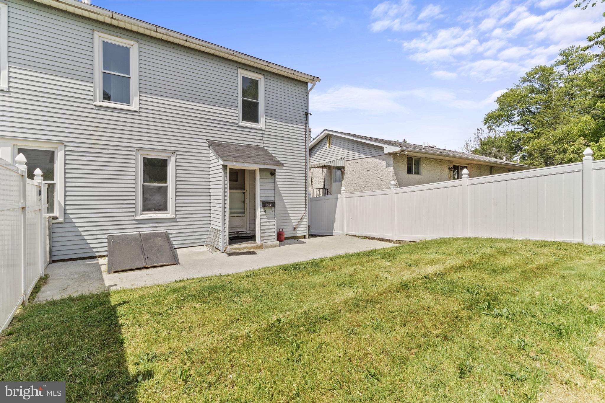 129 North Jasper Street Allentown, PA 18109 - Photo 3 of 39