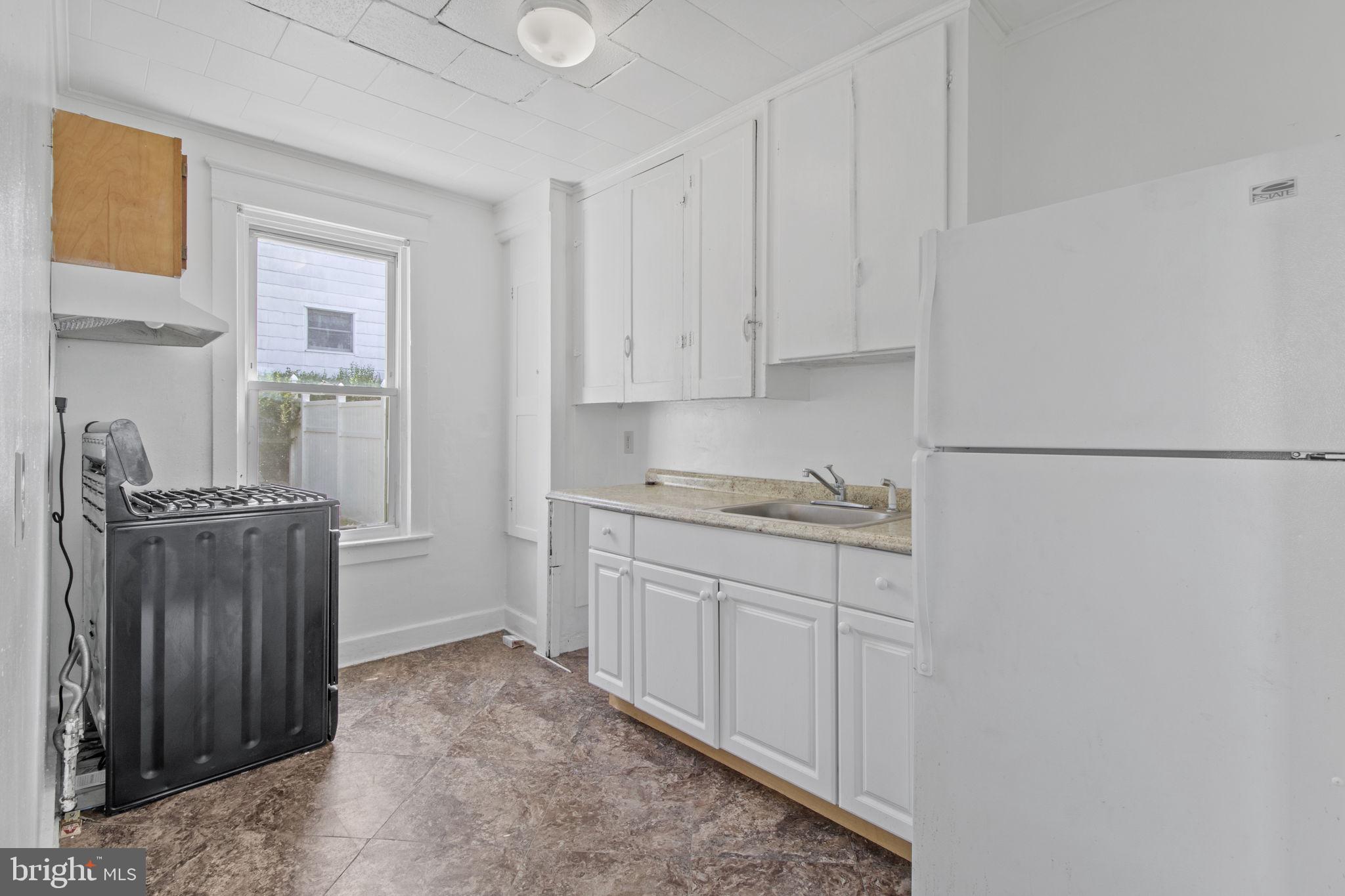 129 North Jasper Street Allentown, PA 18109 - Photo 7 of 39