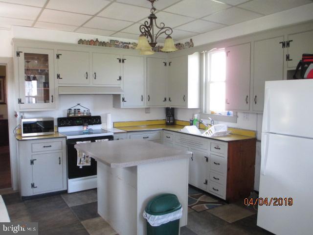 47 West Main Street Quentin, PA 17042 - Photo 16 of 20 Gallery Image 16