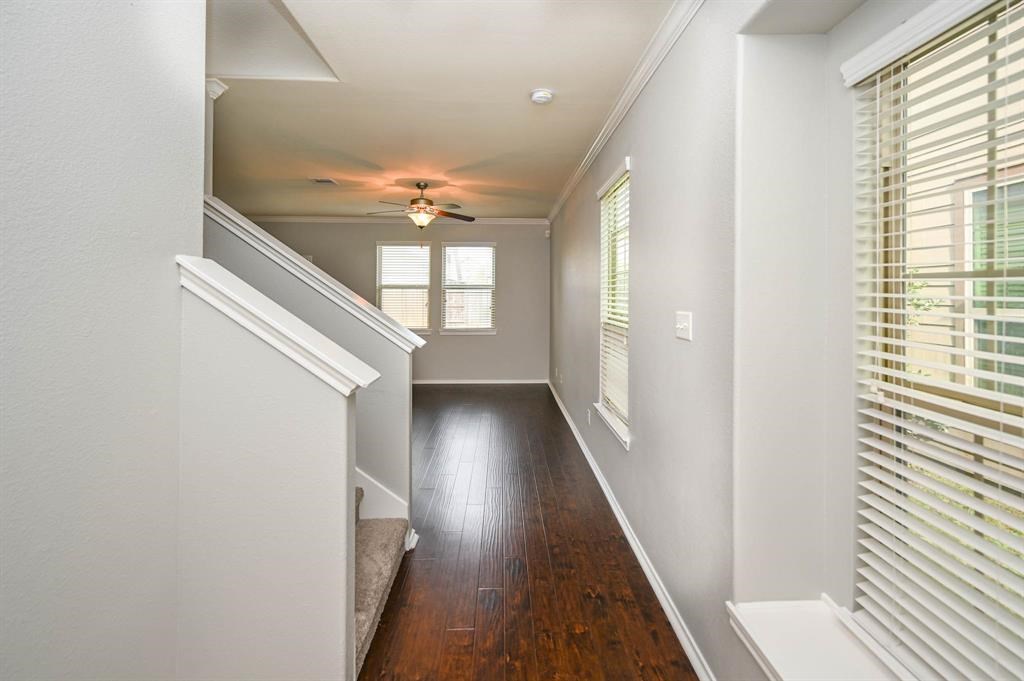 6431 Calgary Woods Lane Katy, TX 77494 - Photo 8 of 33