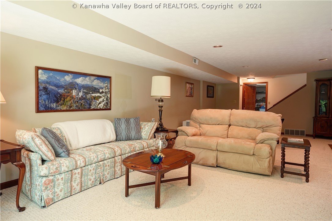 300 Flintlock Road Charleston, WV 25314 - Photo 17 of 30 Gallery Image 17