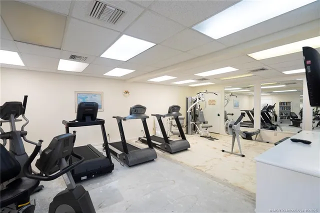 $3,400 | 175 Southeast St Lucie Boulevard, Unit A106, Stuart, FL 34996