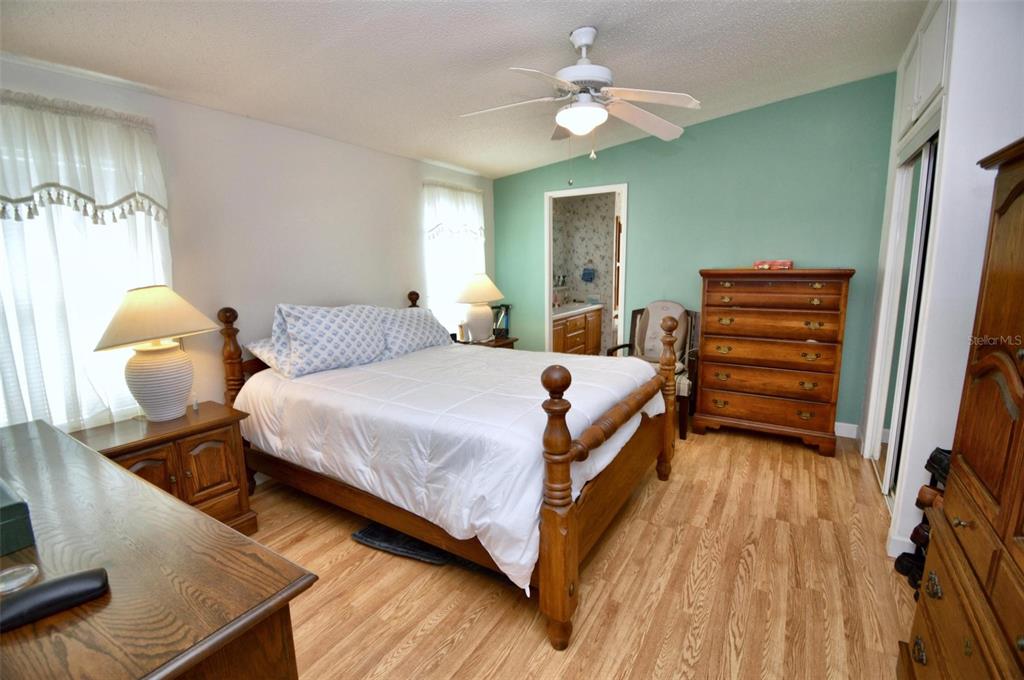 508 Portside Lane Edgewater, FL 32141 - Photo 21 of 34