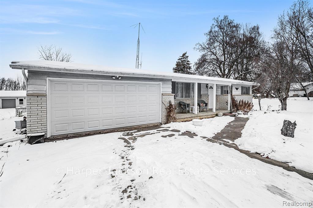 11637 Lansing Road Durand, MI 48429 - Photo 31 of 43 Gallery Image 31