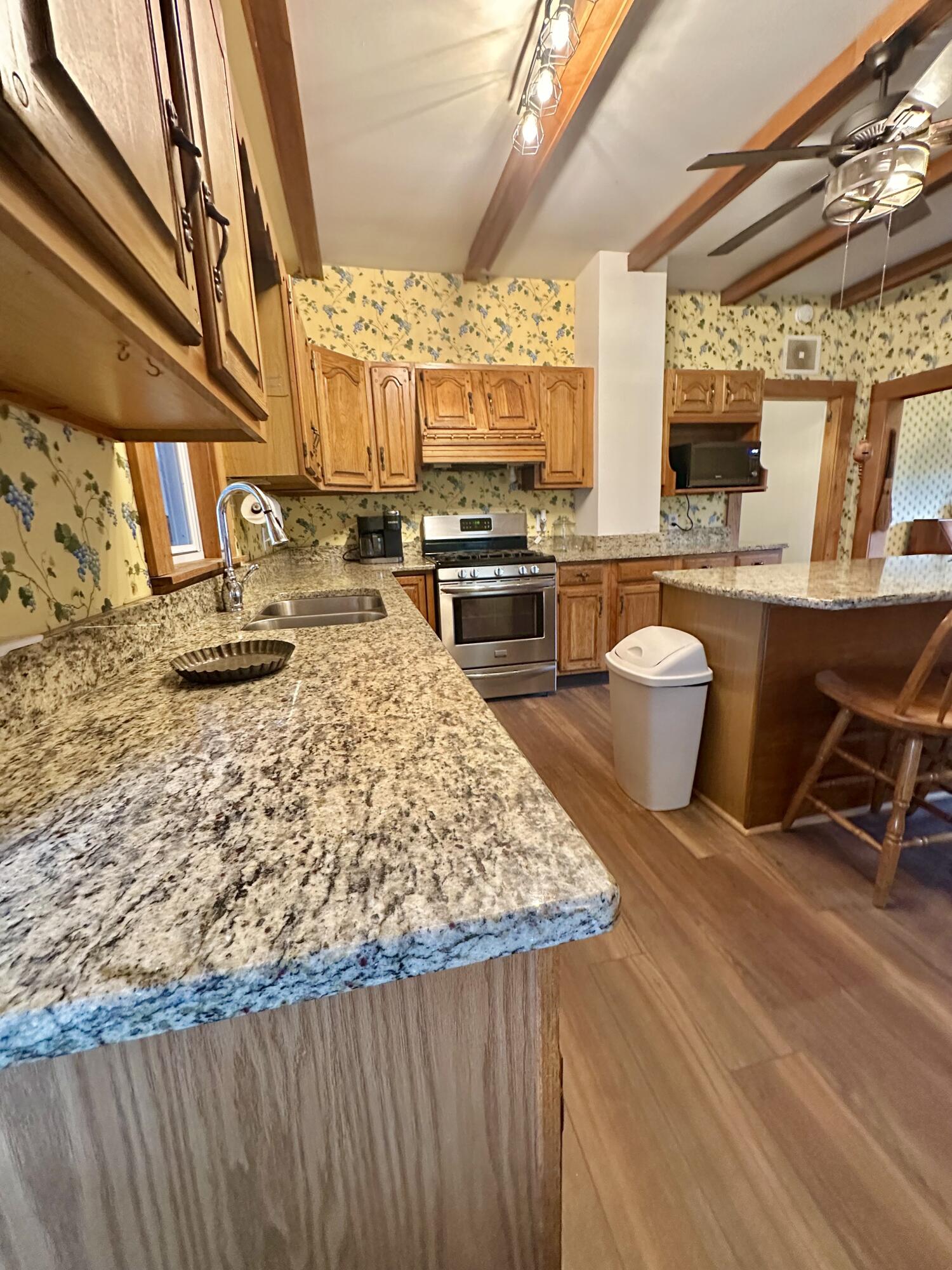 800 East Morris Hill Road Covington, VA 24426 - Photo 41 of 126 IMG_7125