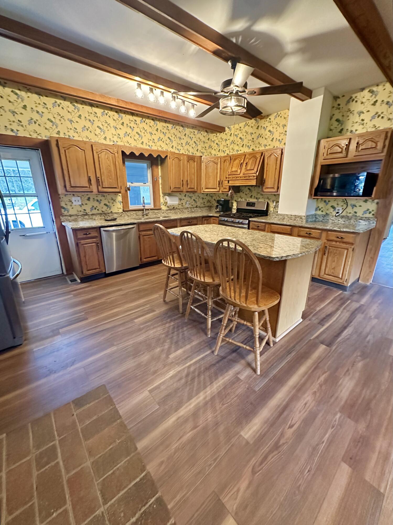 800 East Morris Hill Road Covington, VA 24426 - Photo 44 of 126 IMG_7124