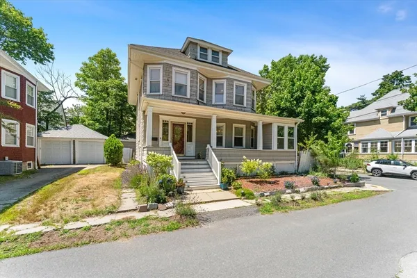 $999,999 | 3 Oakland Park, Medford, MA 02155