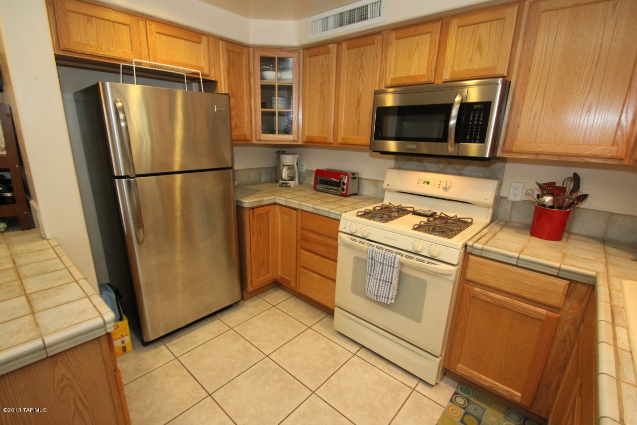 2326 East Prince Road Tucson, AZ 85719 - Photo 8 of 33 Gallery Image 8