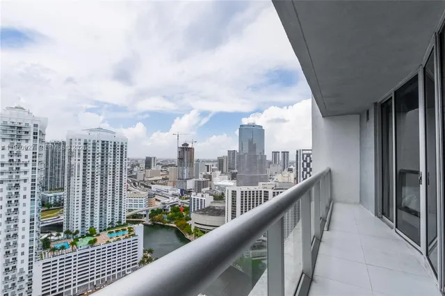$4,970 | 485 Brickell Avenue, Unit 3506, Miami, FL 33131