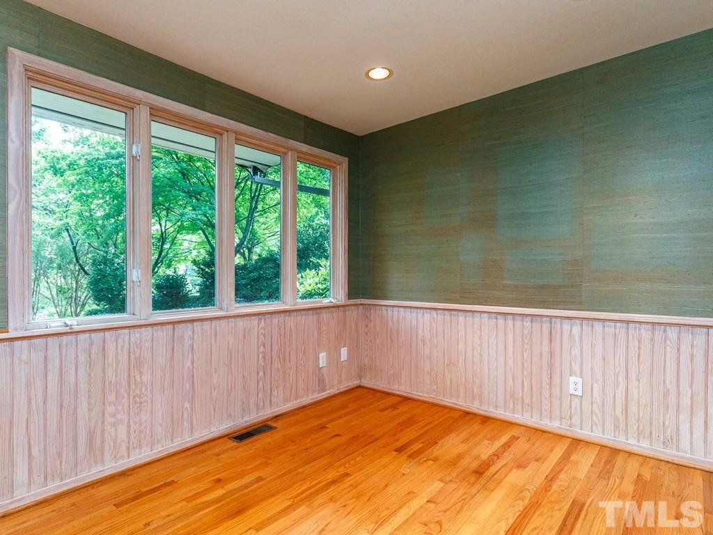 3015 Eton Road Raleigh, NC 27608 - Photo 11 of 26