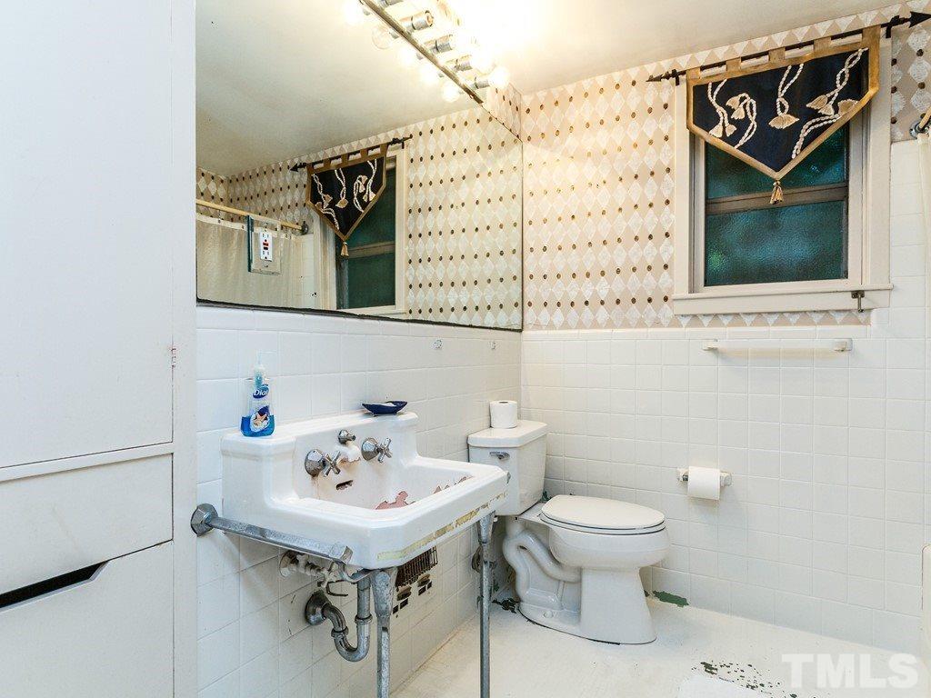 3015 Eton Road Raleigh, NC 27608 - Photo 24 of 26