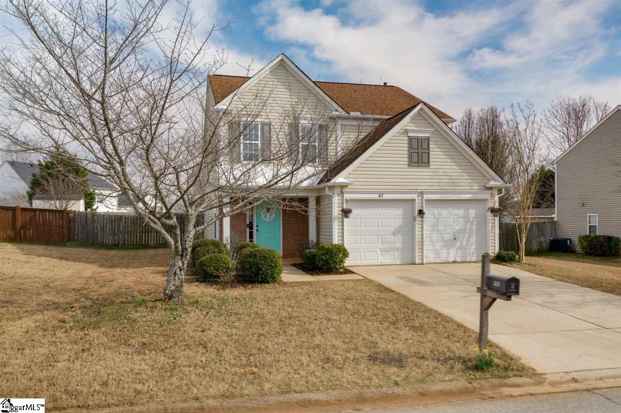 103 Innisbrook Lane Simpsonville, SC 29681 - Photo 1 of 19 Gallery Image 1