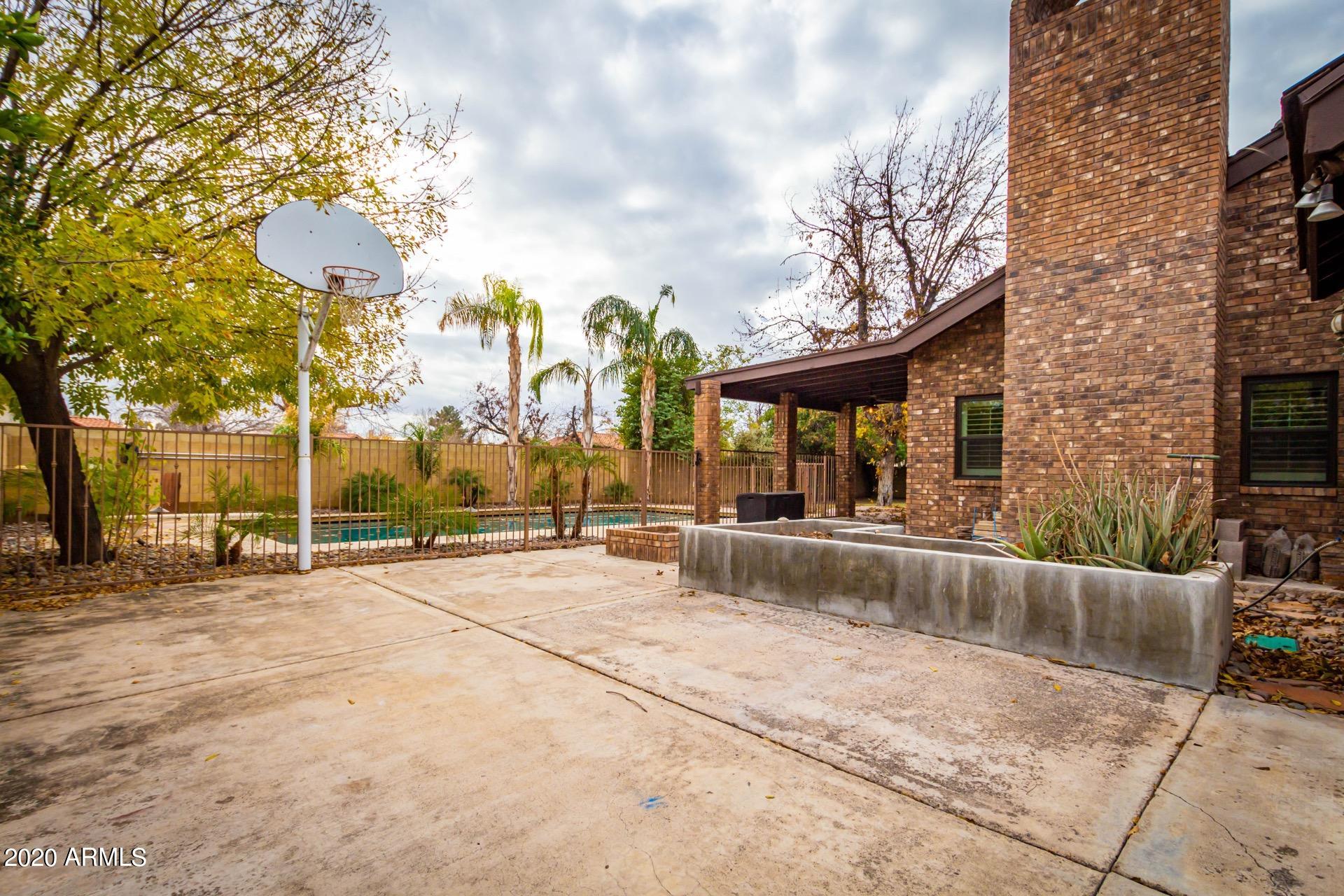 117 North Riata Street Gilbert, AZ 85234 - Photo 48 of 64 Riata 49