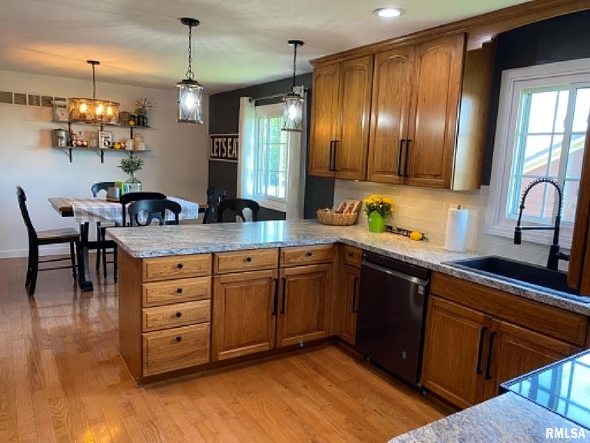 338 Harvester Road Canton, IL 61520 - Photo 23 of 49