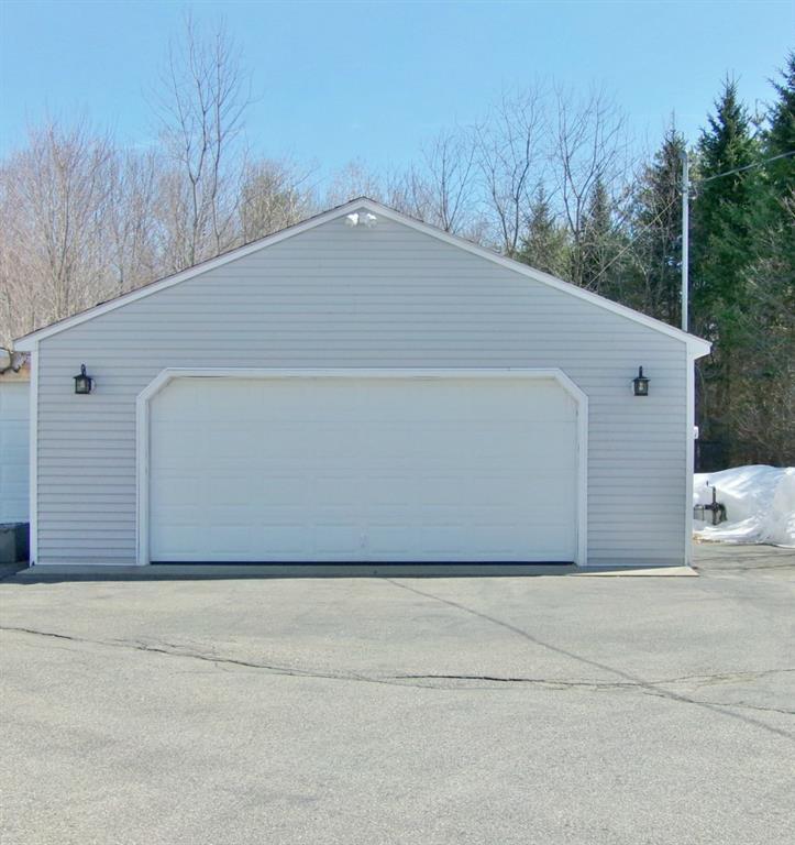 370 Valley Road North Berwick, ME 03906 - Photo 3 of 31 Photo