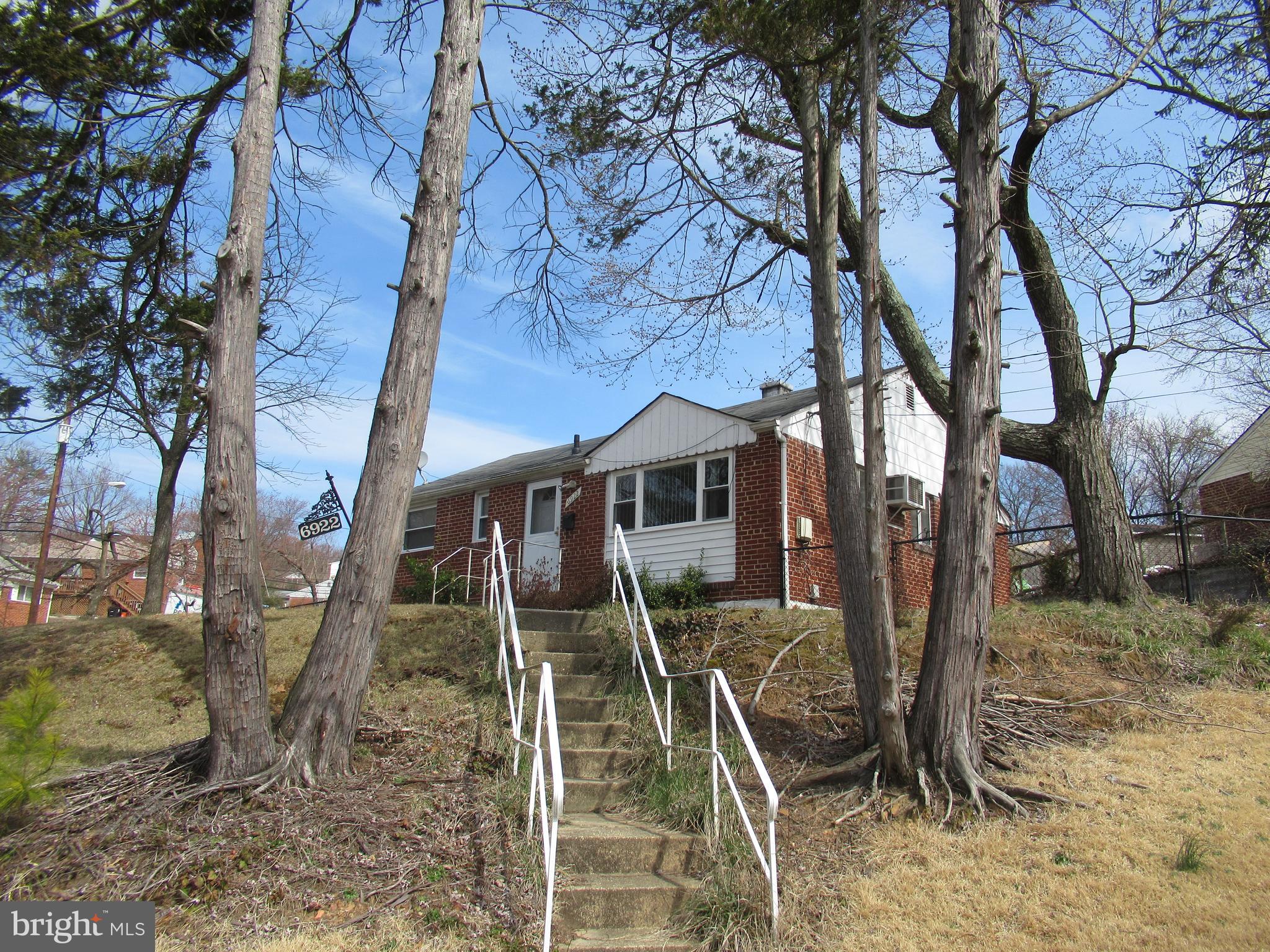 6922 Decatur Street Hyattsville, MD 20784 - Photo 2 of 16 Front View