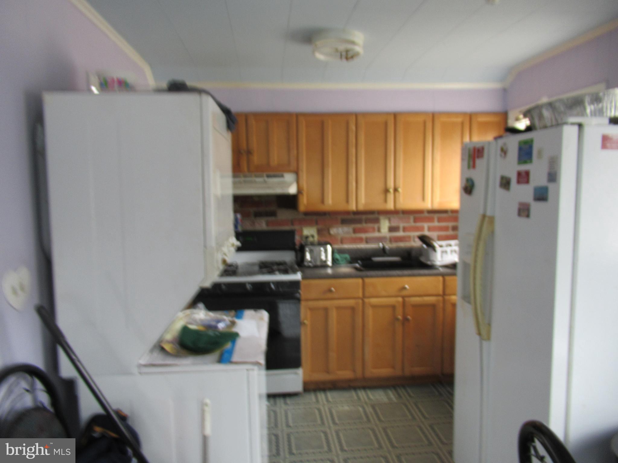 6922 Decatur Street Hyattsville, MD 20784 - Photo 8 of 16 Kitchen