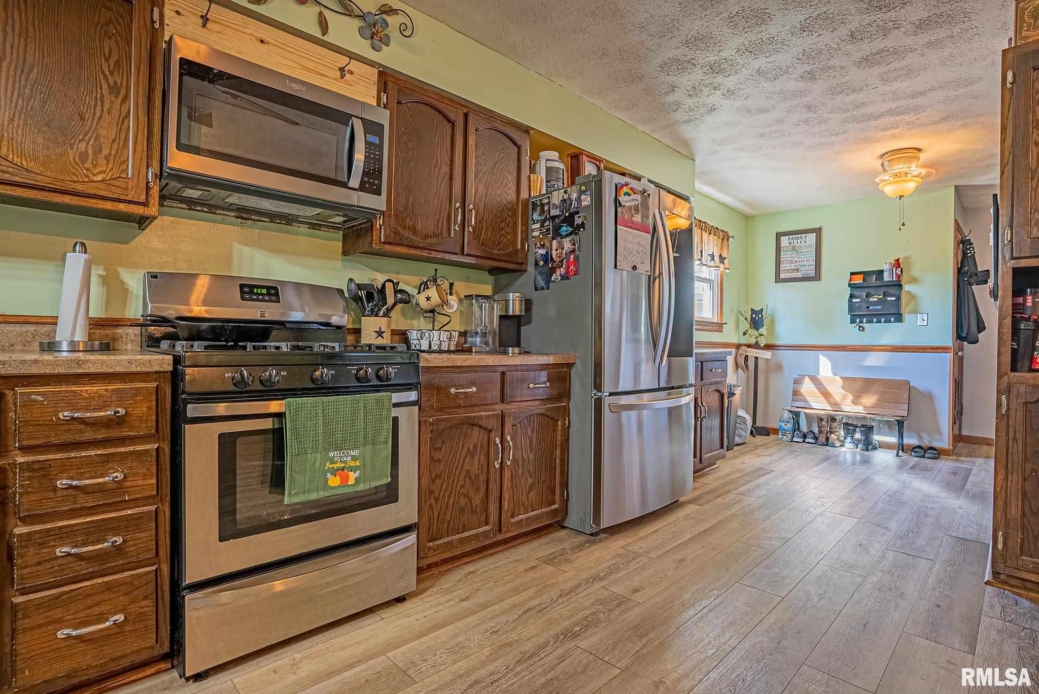1304 Boone Street Road Sandoval, IL 62882 - Photo 12 of 40