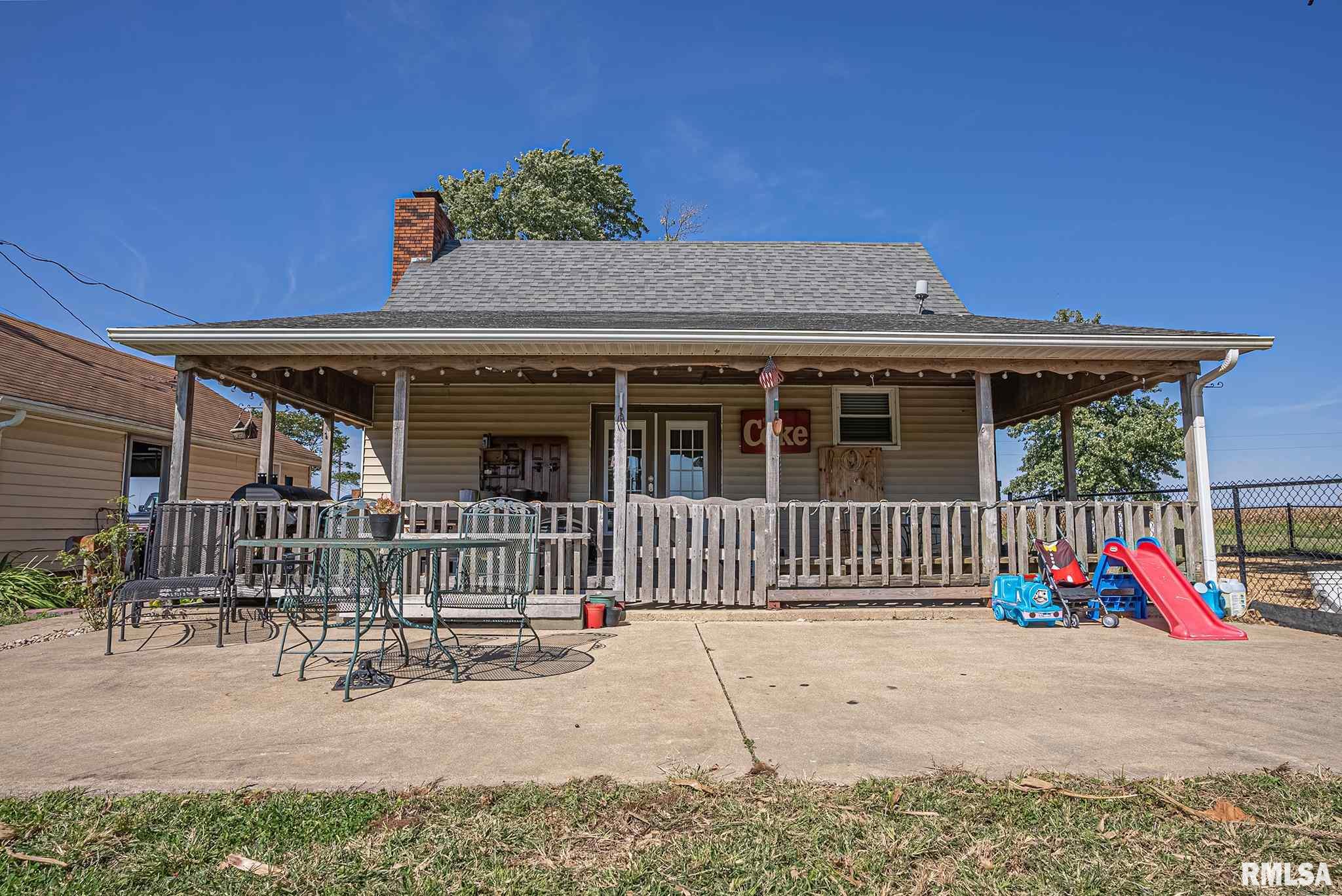1304 Boone Street Road Sandoval, IL 62882 - Photo 35 of 40