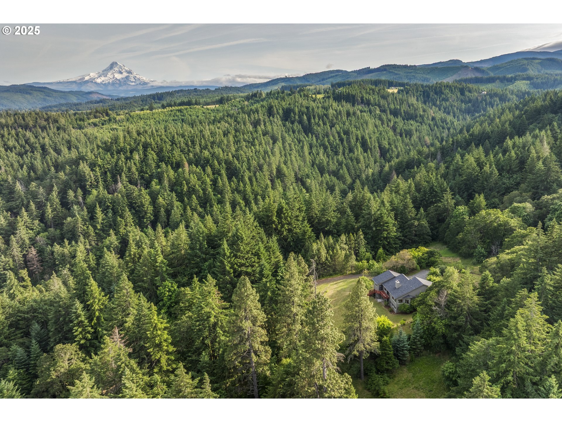 4719 Westwood Drive Hood River, OR 97031 - Photo 14 of 48