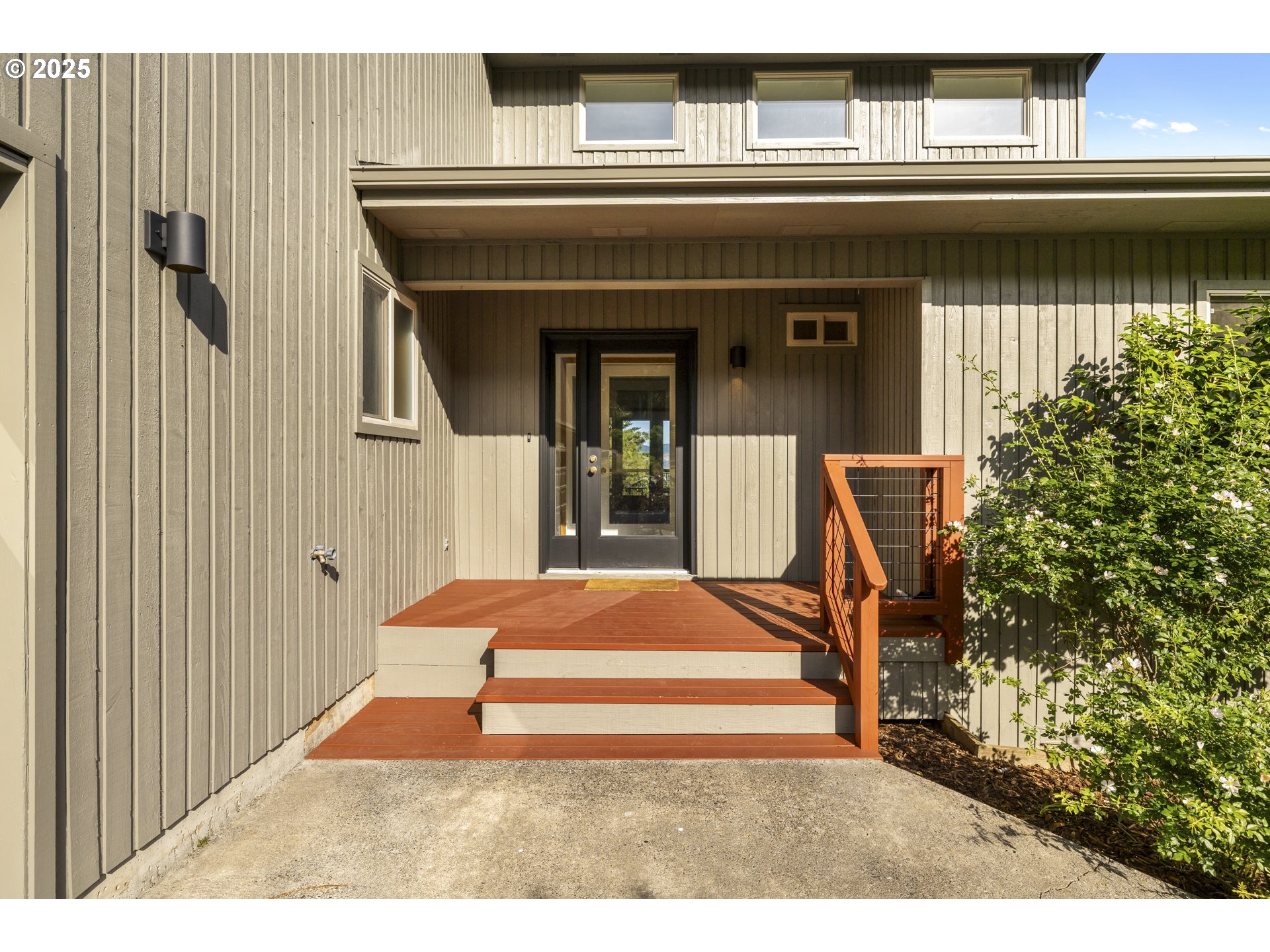 4719 Westwood Drive Hood River, OR 97031 - Photo 19 of 48