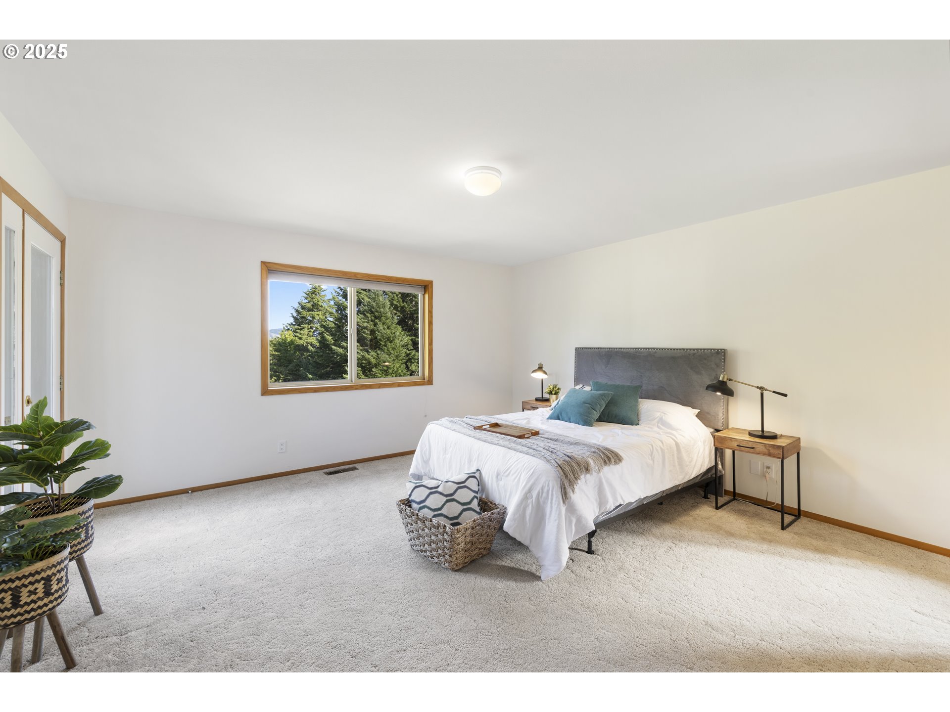 4719 Westwood Drive Hood River, OR 97031 - Photo 38 of 48