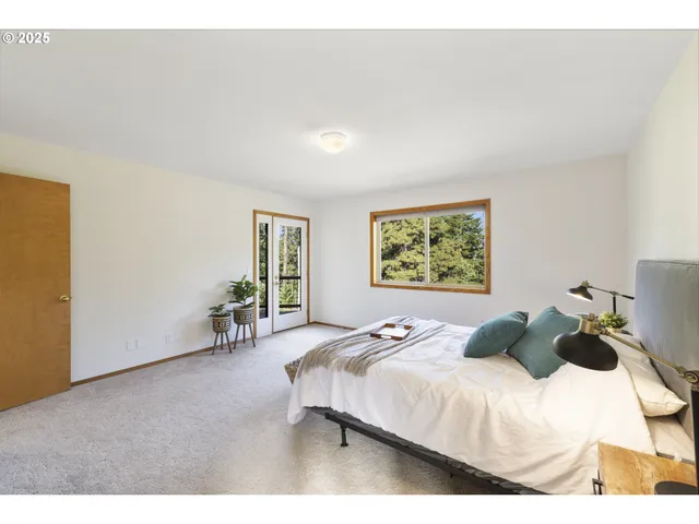 $1,399,000 | 4719 Westwood Drive, Hood River, OR 97031