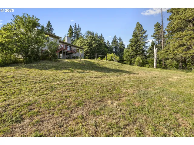 $1,399,000 | 4719 Westwood Drive, Hood River, OR 97031