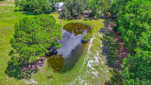 $1,100,000 | 939 Avalon Boulevard, Milton, FL 32583