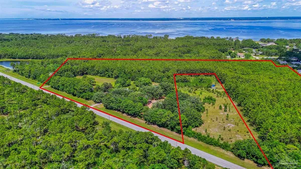 $1,100,000 | 939 Avalon Boulevard, Milton, FL 32583
