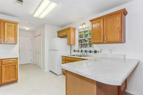 $1,100,000 | 939 Avalon Boulevard, Milton, FL 32583