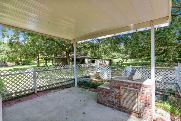 $1,100,000 | 939 Avalon Boulevard, Milton, FL 32583